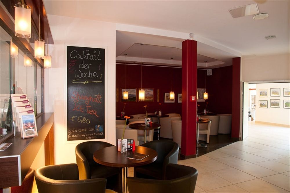 Bergwirtschaft Wilder Mann Hotel Und Restaurant Dresden Exterior photo